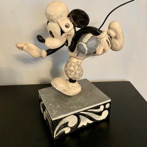 Disney’s Mickey Mouse “Go For the Touchdown”
